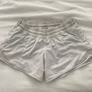 Lulu lemon hottie hot shorts